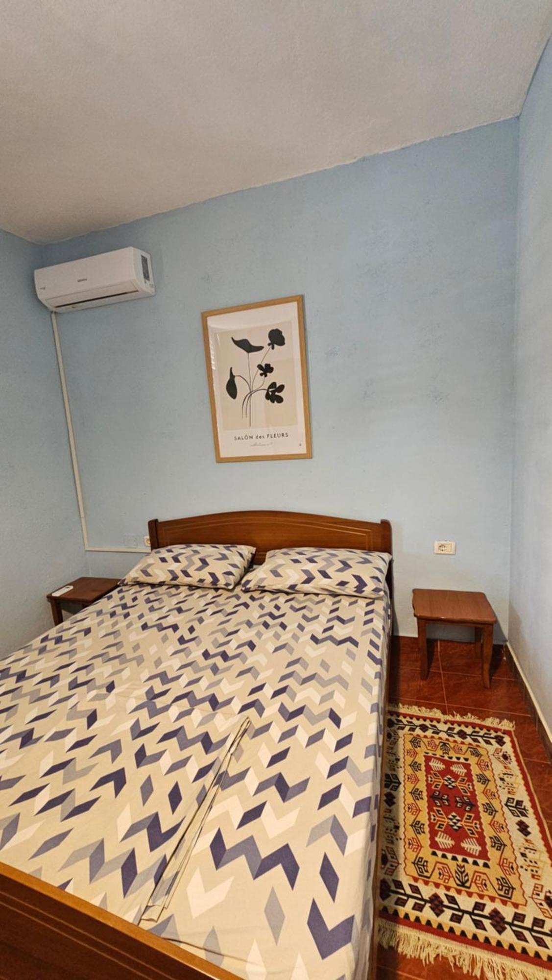 Traveler Hostel Shkoder Ngoại thất bức ảnh